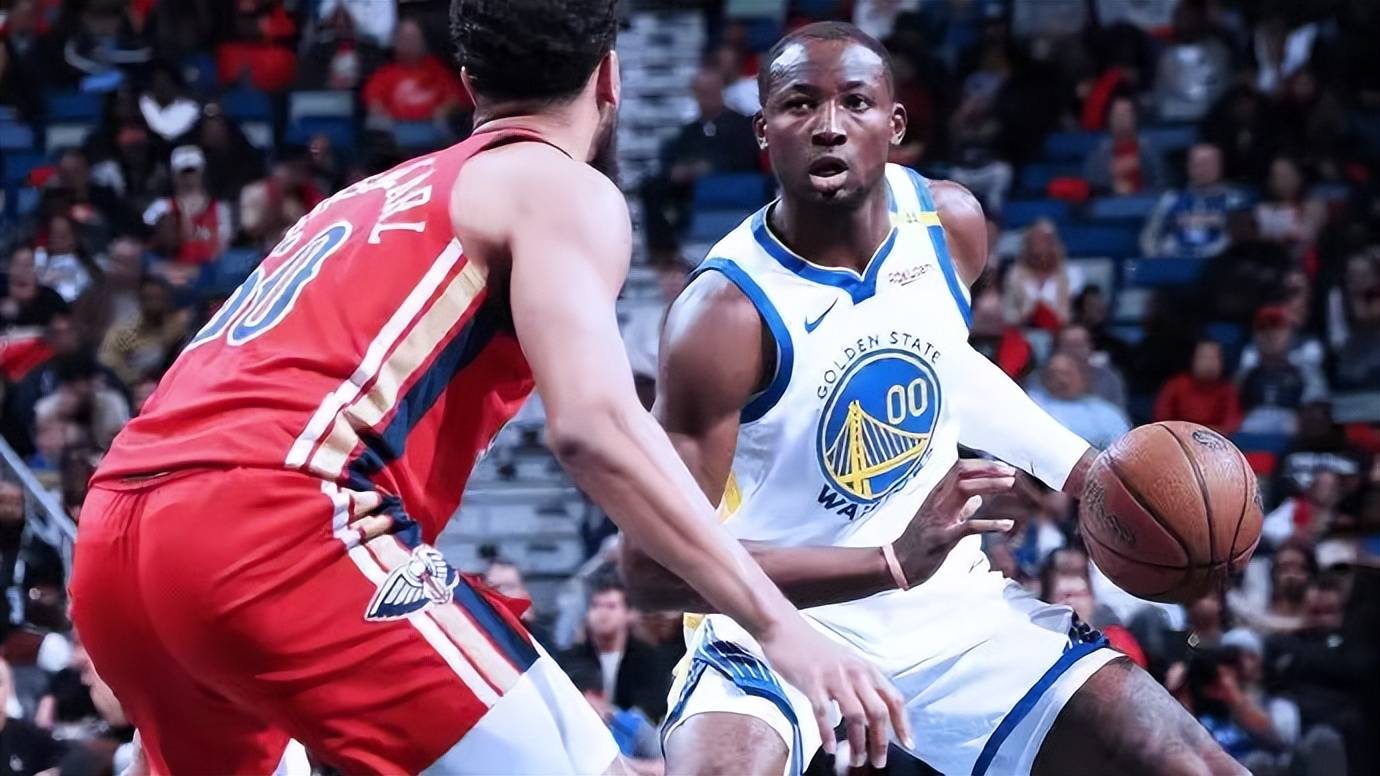 勇士惨败鹈鹕,库里失准多抛空砍 勇士惨败鹈鹕,库里失准多抛空砍