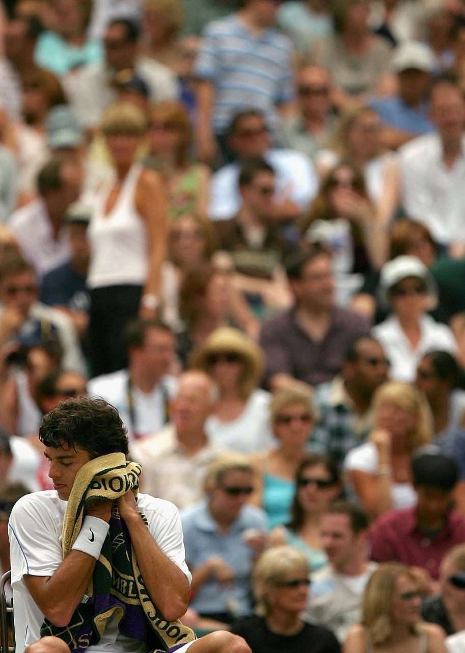 包含比赛中发生的重要瞬间成为球迷热议的焦点的词条 包含比赛中发生的重要瞬间成为球迷热议的焦点的词条