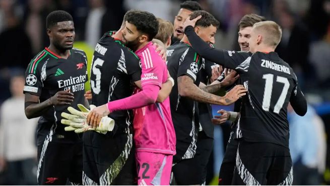 欧冠比赛中一支实力派球队失误频出的简单介绍