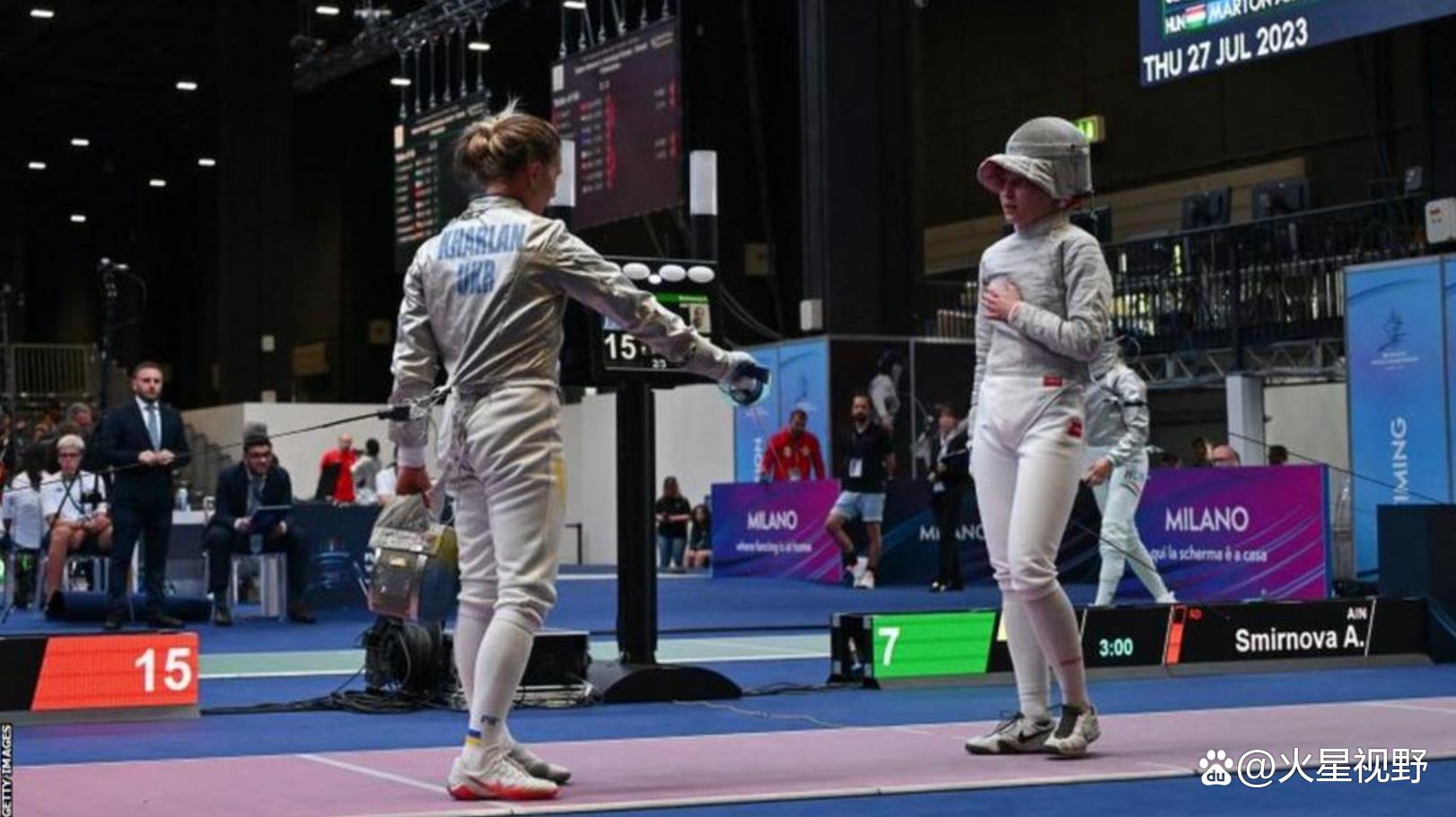 俄罗斯击剑选手展现出色实力,冲刺冠军 俄罗斯击剑选手展现出色实力,冲刺冠军