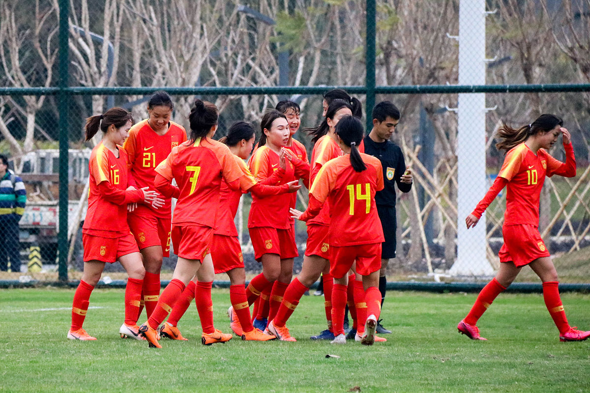 关于国际女足赛场上双方战绩平分的信息 关于国际女足赛场上双方战绩平分的信息
