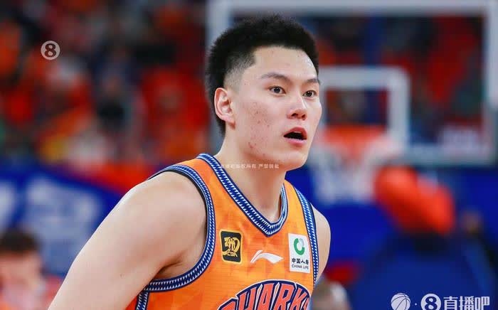 全队表现出色，一路领先取得胜利