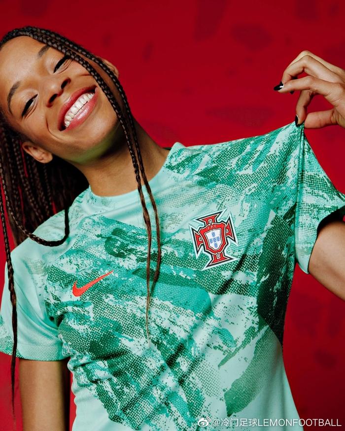 瑞典女足国家队在挑战杯比赛中夺得胜利 瑞典女足国家队在挑战杯比赛中夺得胜利