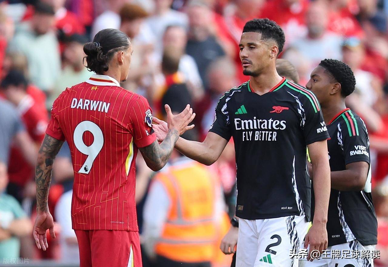 阿森纳后卫希伊表现神勇,球队客场不敌热刺 阿森纳后卫希伊表现神勇,球队客场不敌热刺