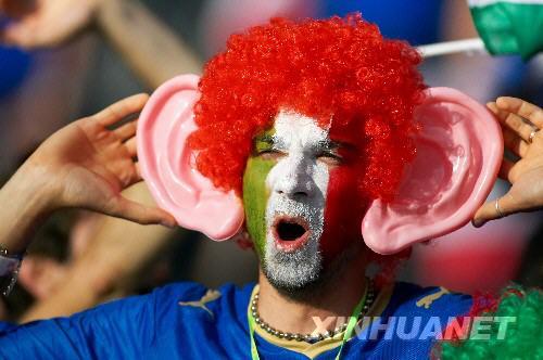 包含球场上的较量将演绎激情之战的词条 包含球场上的较量将演绎激情之战的词条