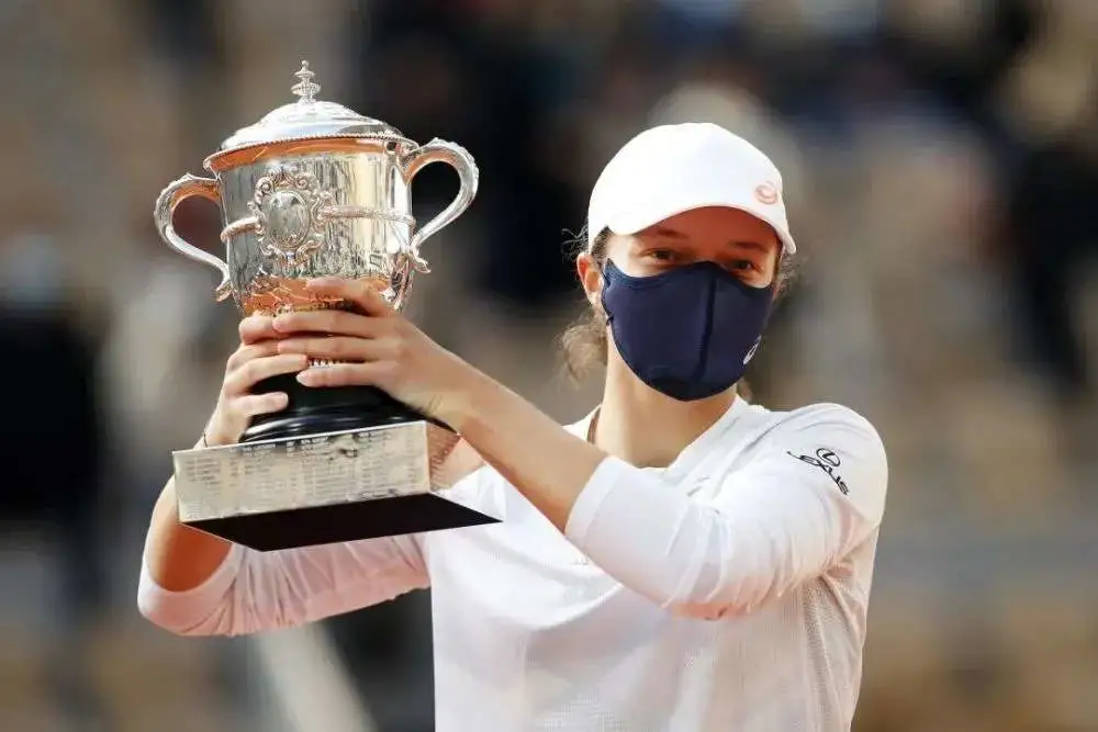 关于维也纳队击败白俄罗斯队,小组榜上升的信息 关于维也纳队击败白俄罗斯队,小组榜上升的信息