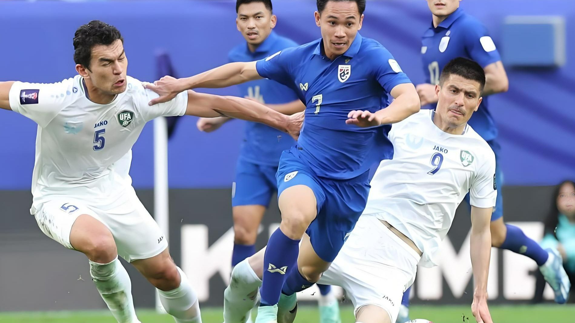 乌兹别克斯坦球队战胜对手,晋级前程光明 乌兹别克斯坦球队战胜对手,晋级前程光明